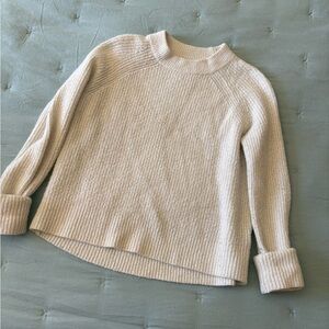 Off white H&M sweater